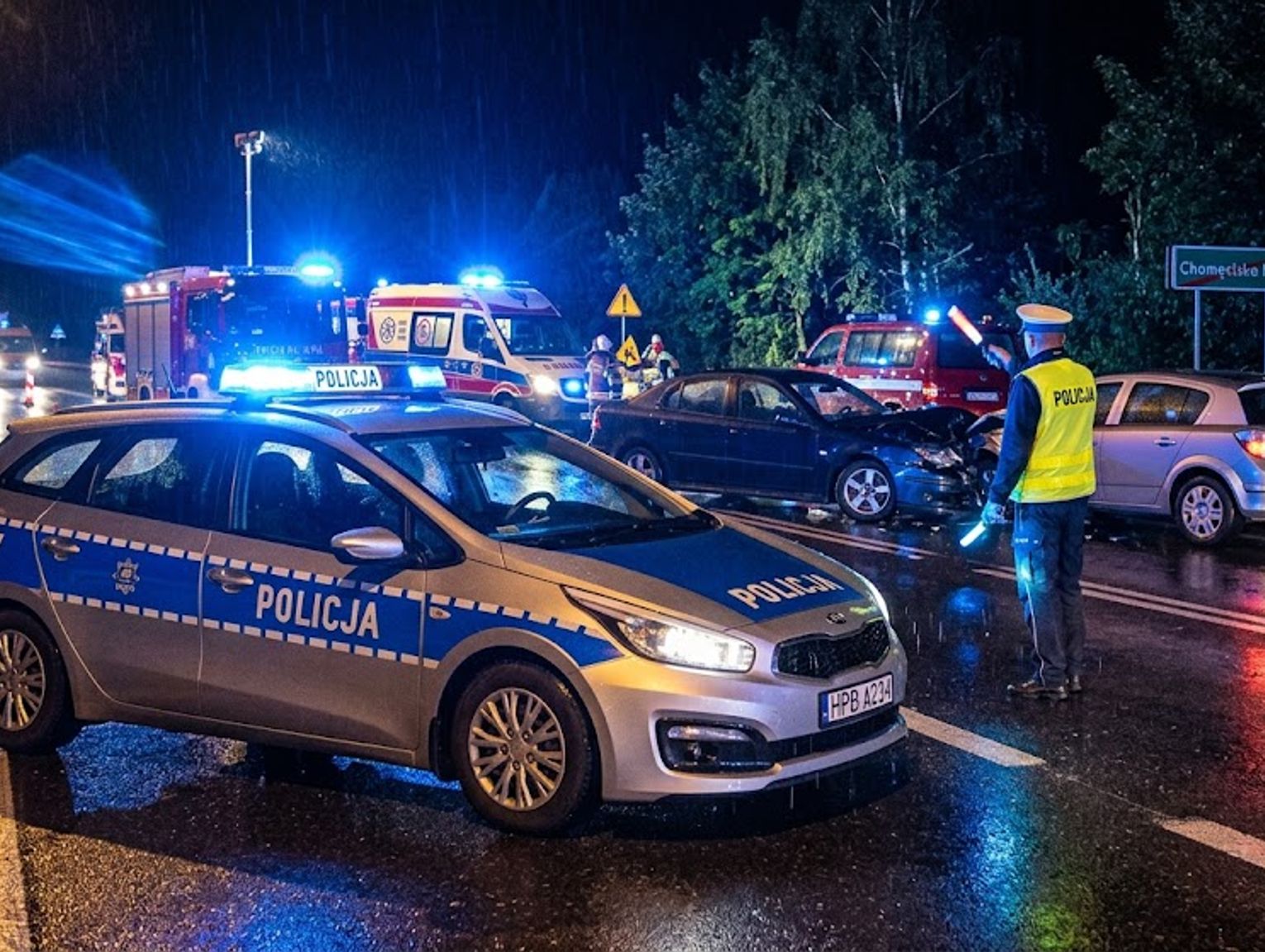Mikrodrzemka za kierownicą. Saab zderzył się z Oplem, droga była zablokowana przez kilka godzin