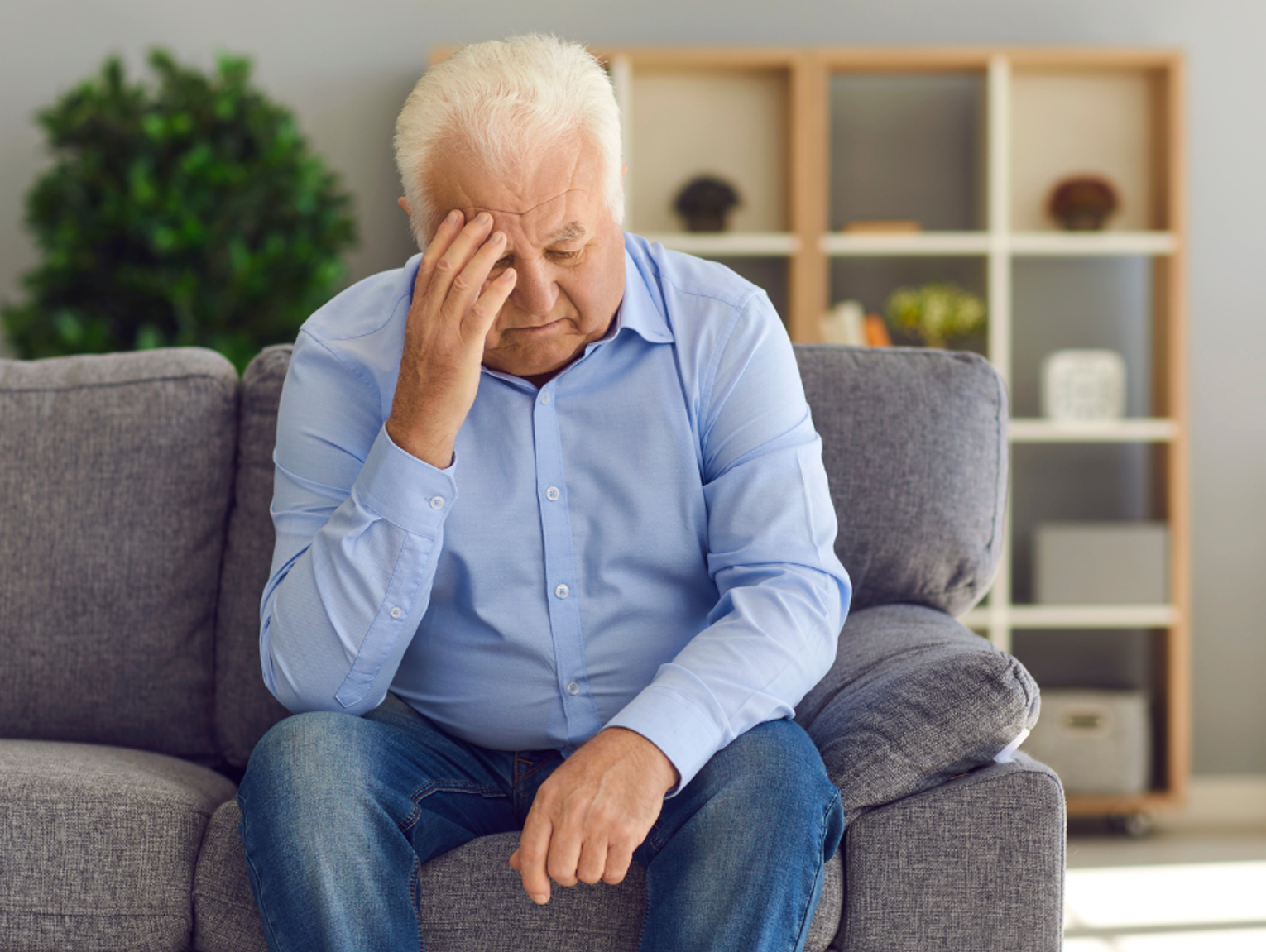 Milionowy przekręt. Tak oszuści wyprowadzili oszczędności 70-latka