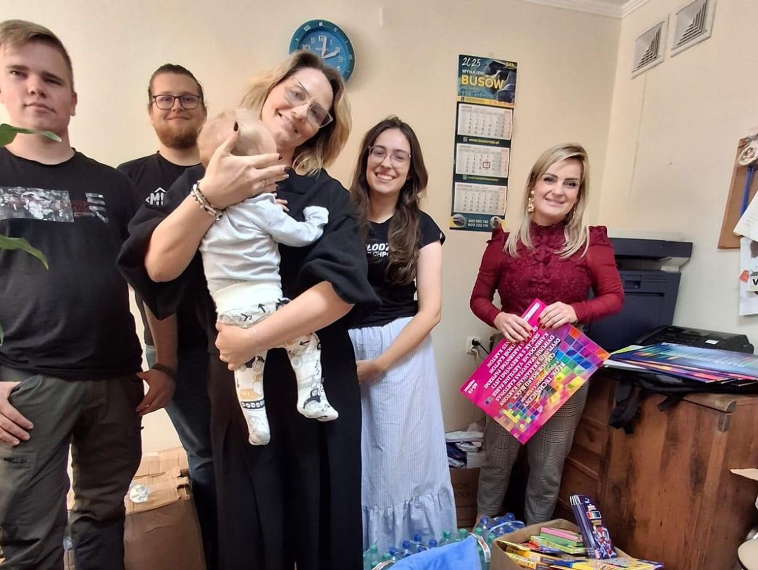 Młodzież Wszechpolska Zamość zebrała dary dla dzieci z domów dziecka