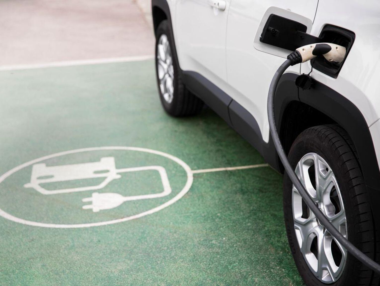 NaszeEauto po nowemu. Dłuższa lista uprawnionych do dotacji