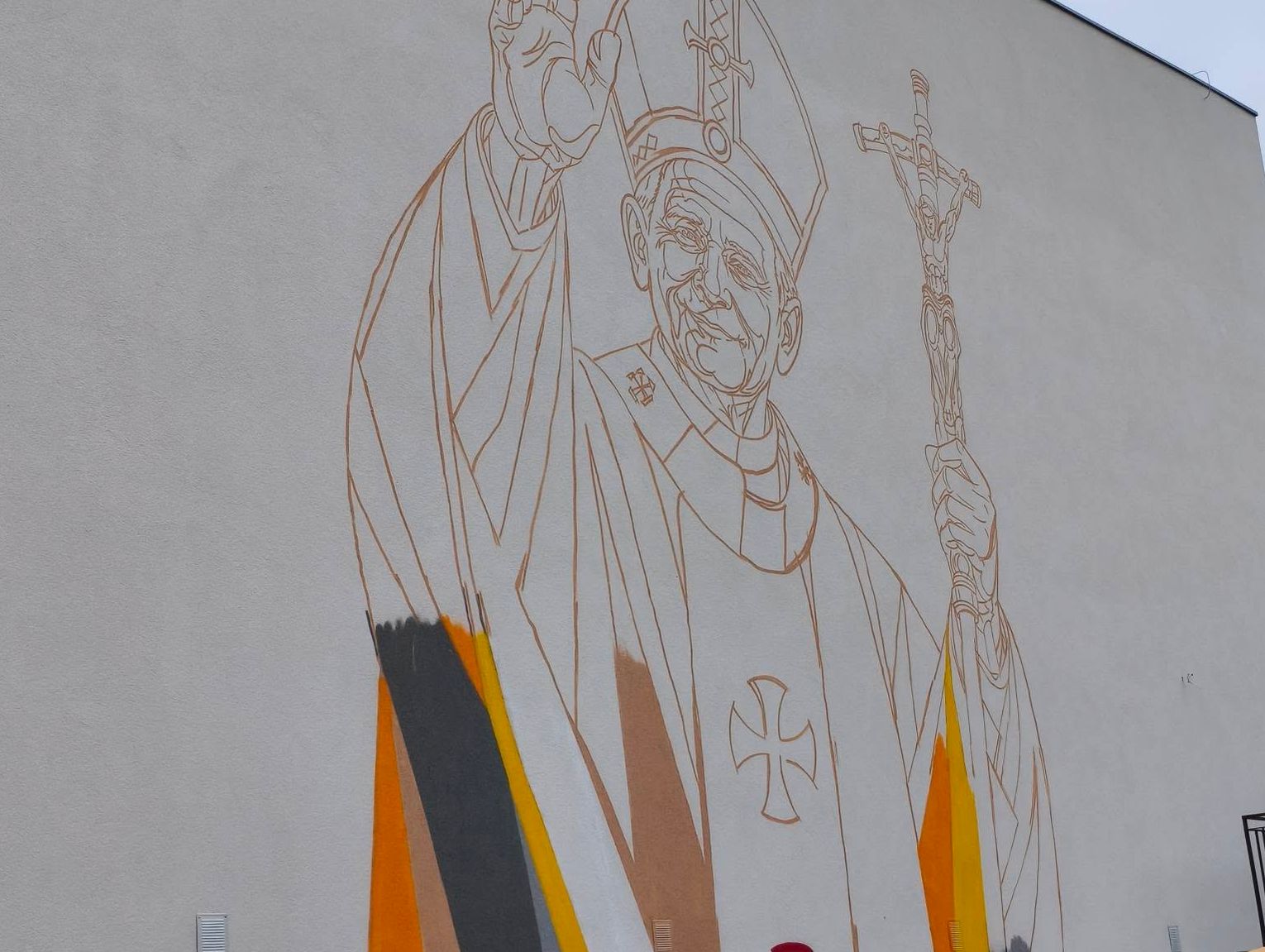 Ogromny mural z Janem Pawłem II powstaje w powiecie tomaszowskim