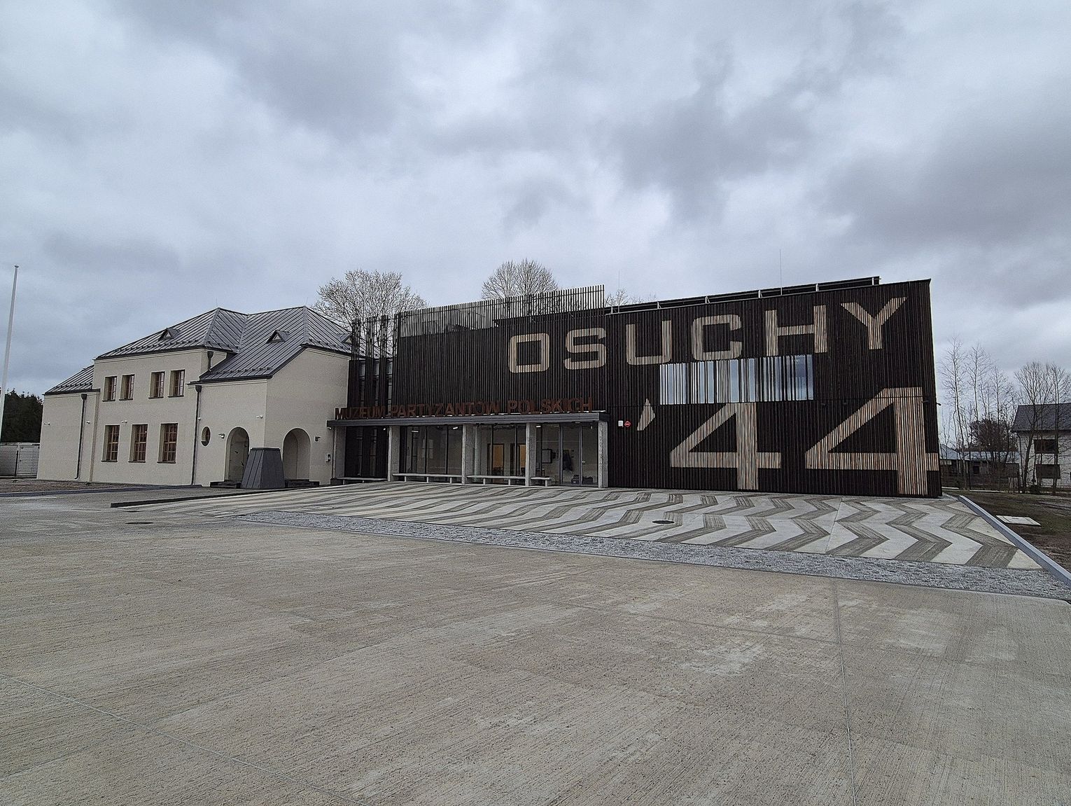 Osuchy pamiętają bohaterów