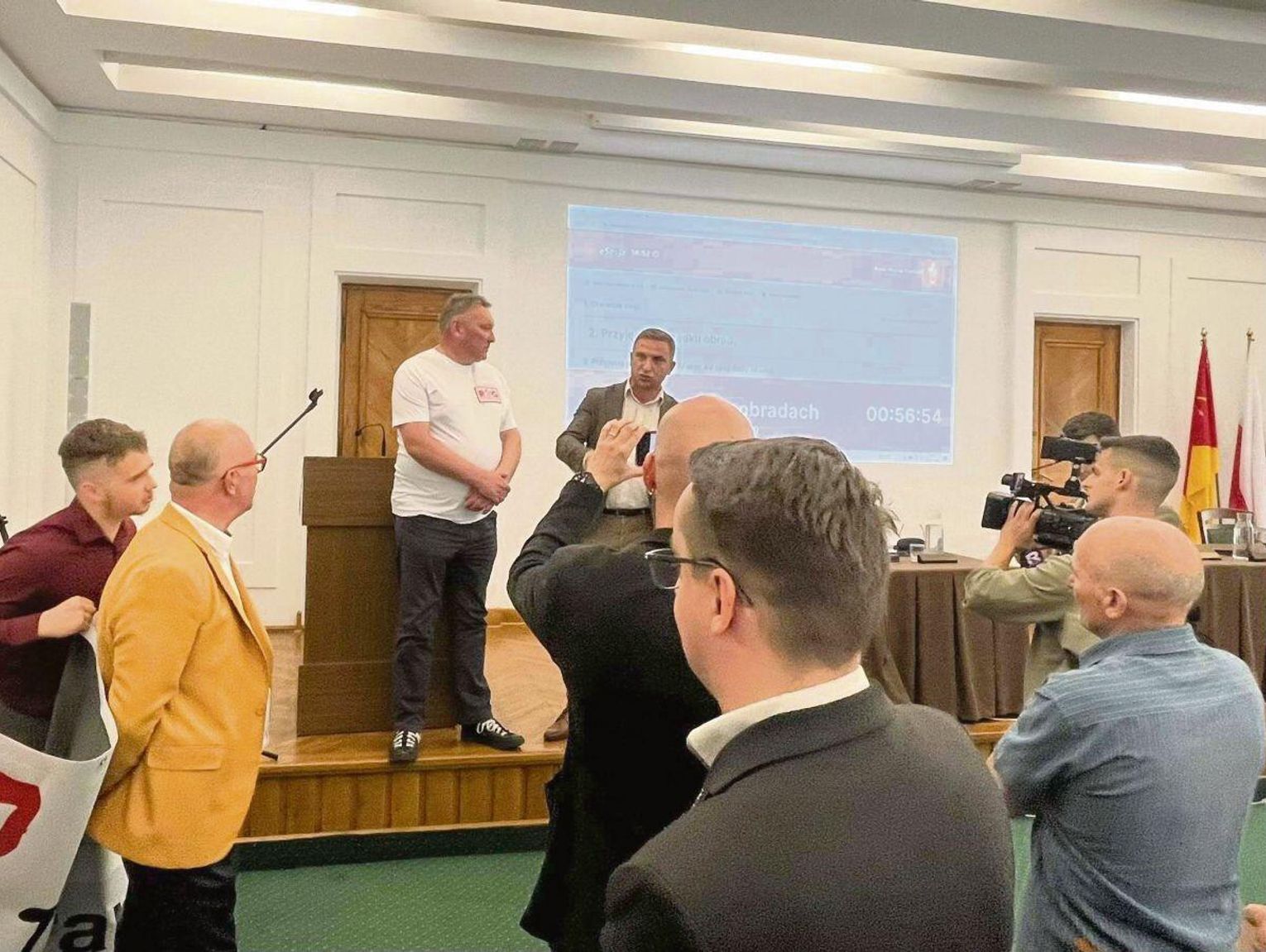 Policja nie dopatrzyła się agitacji w czasie sesji Rady Miasta Zamość. Postępowanie umorzono