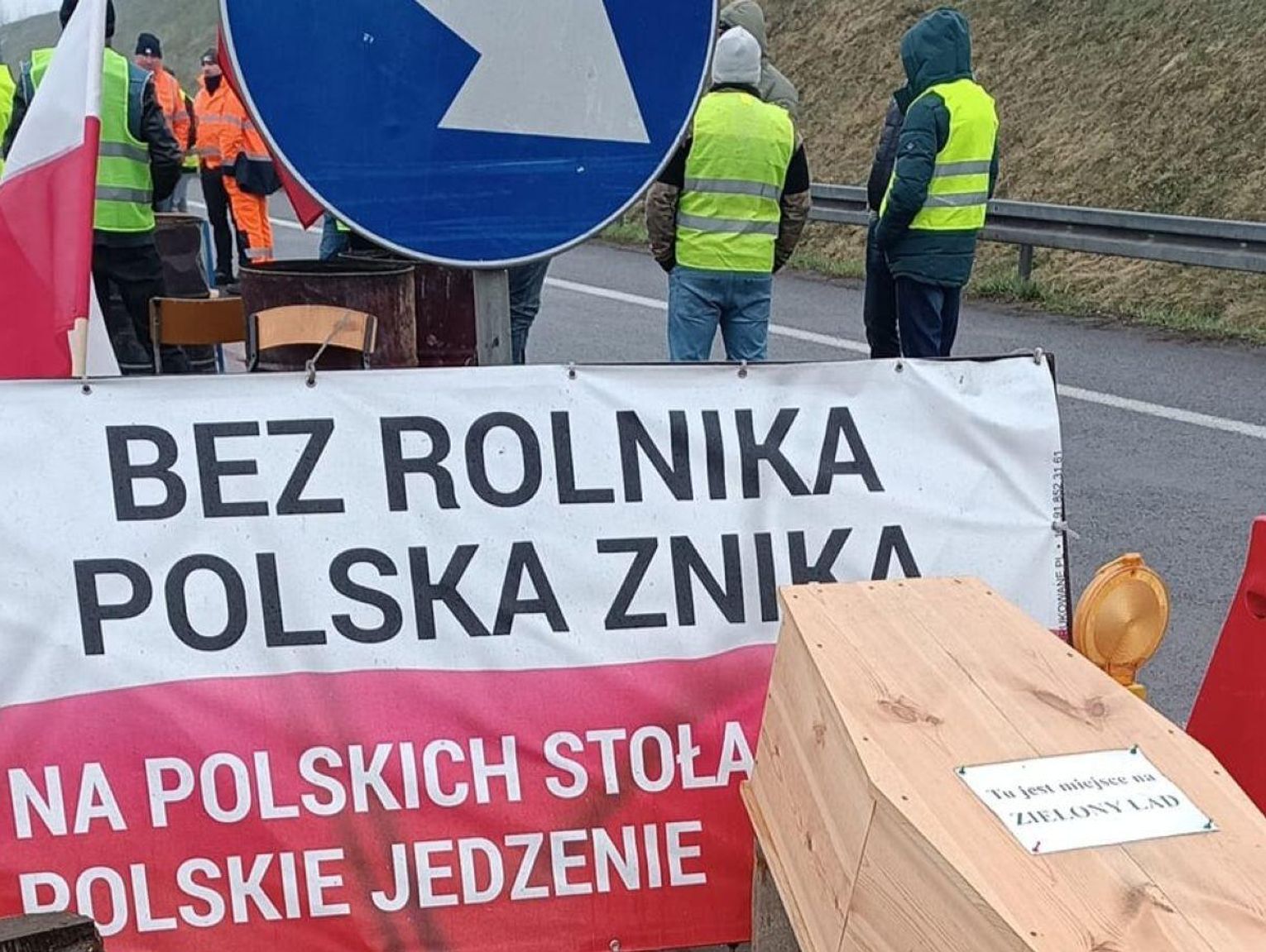 Protesty rolników przeciwko umowie UE-Mercosur w całej Polsce. Utrudnienia też pod Zamościem [MAPA]