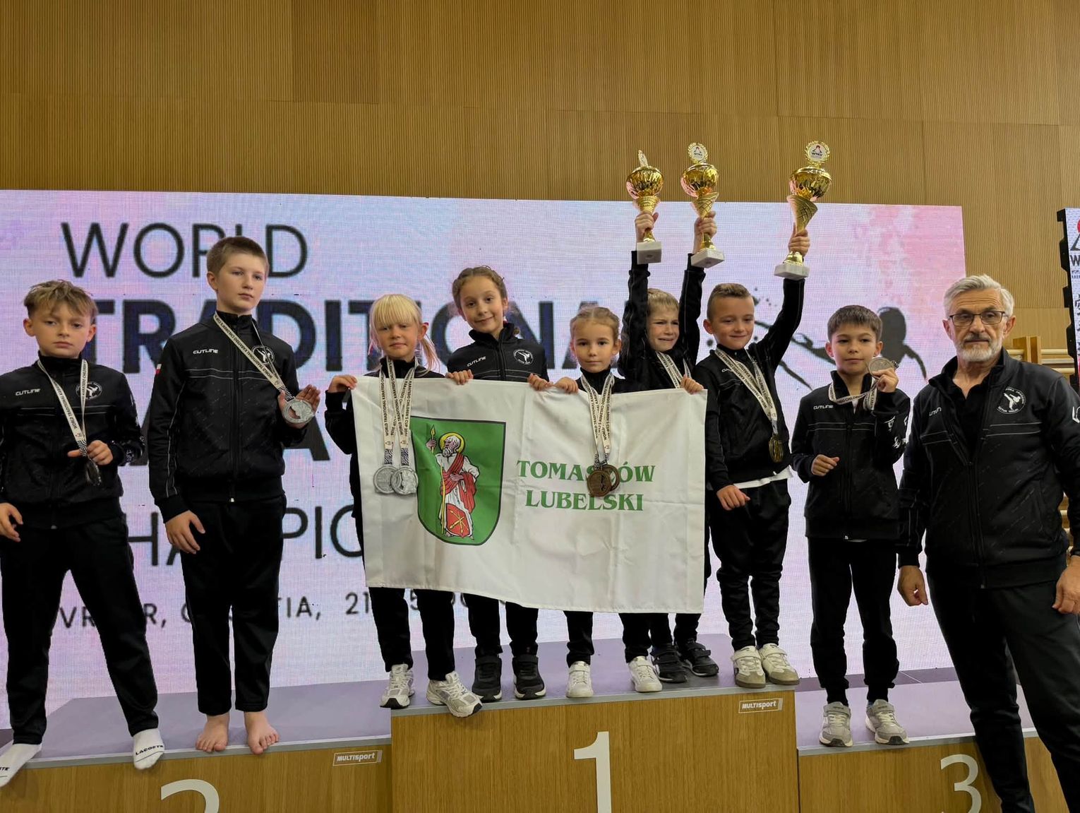 Puchar Świata w Chorwacji. 10 medali dla karateków z Tomaszowa Lubelskiego