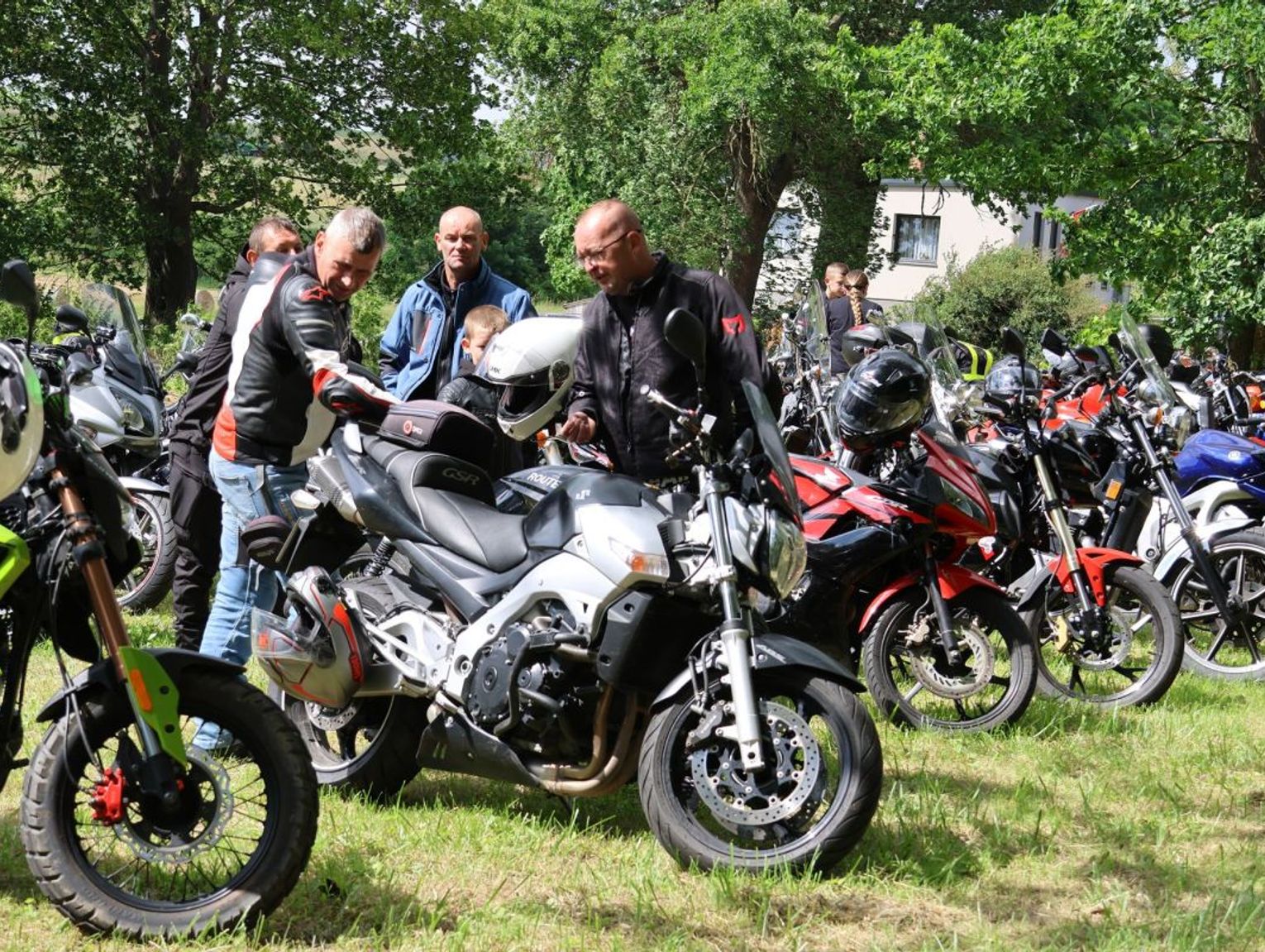 Red Rock Country w Dobużku – zlot motocyklowy, mocne brzmienia i rodzinny piknik [ZDJĘCIA]