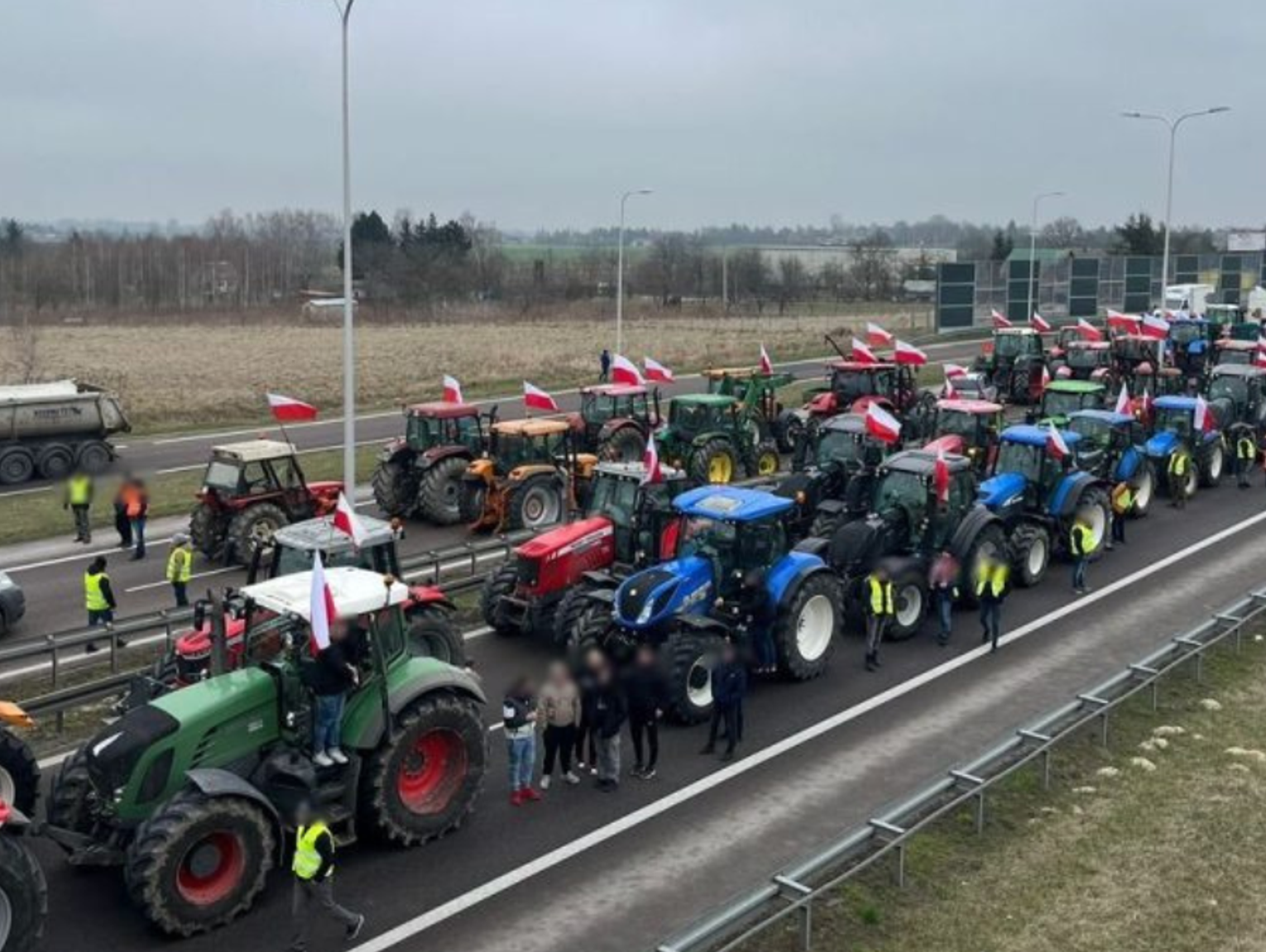 Rolnicy mają dość. Zablokują drogi, a zacznie się na Marszu Niepodległości