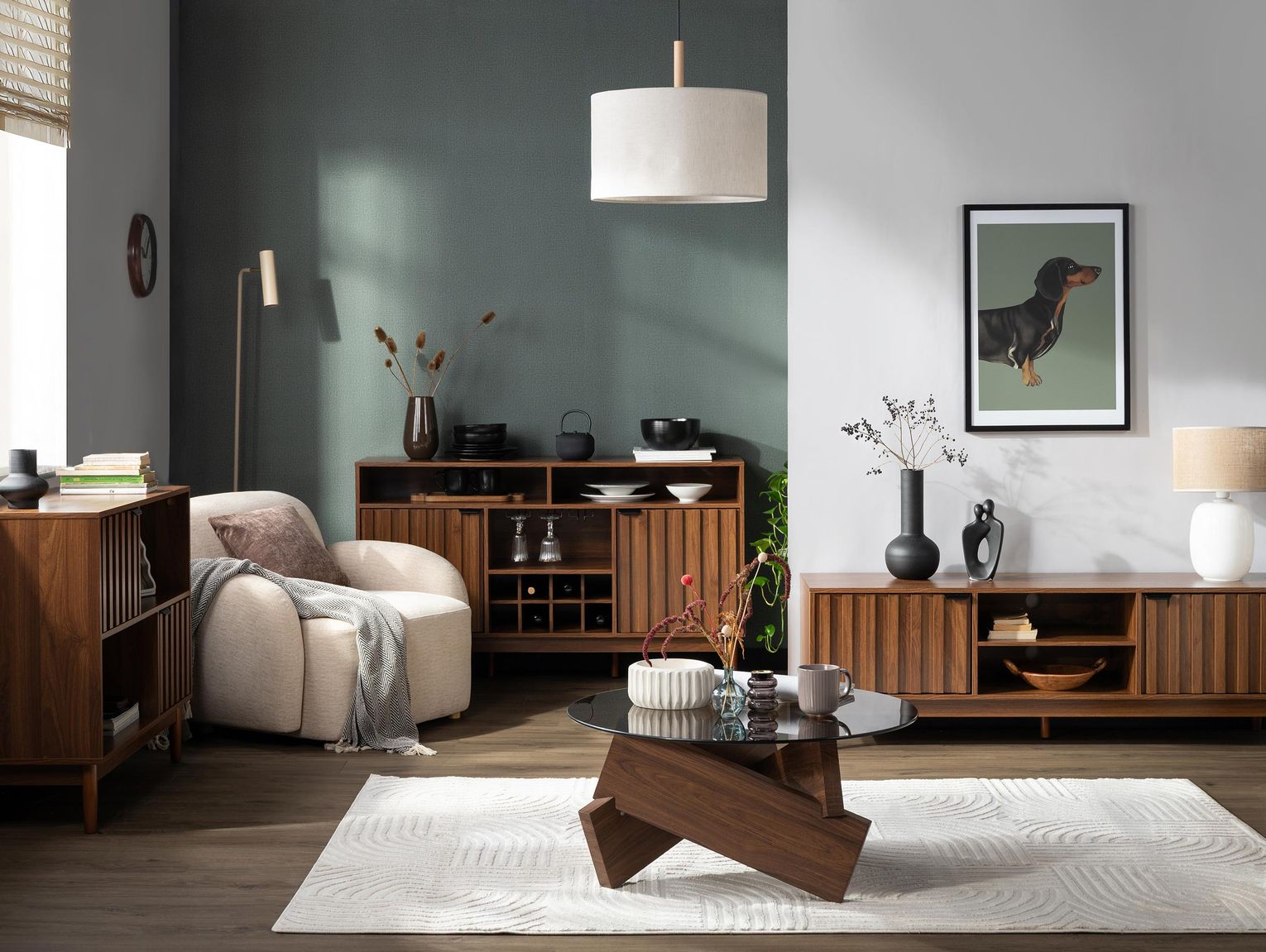 Sezonowy viral vs. świadoma inwestycja – jak wybrać ze sklepu meblowego modne wyposażenie na lata?