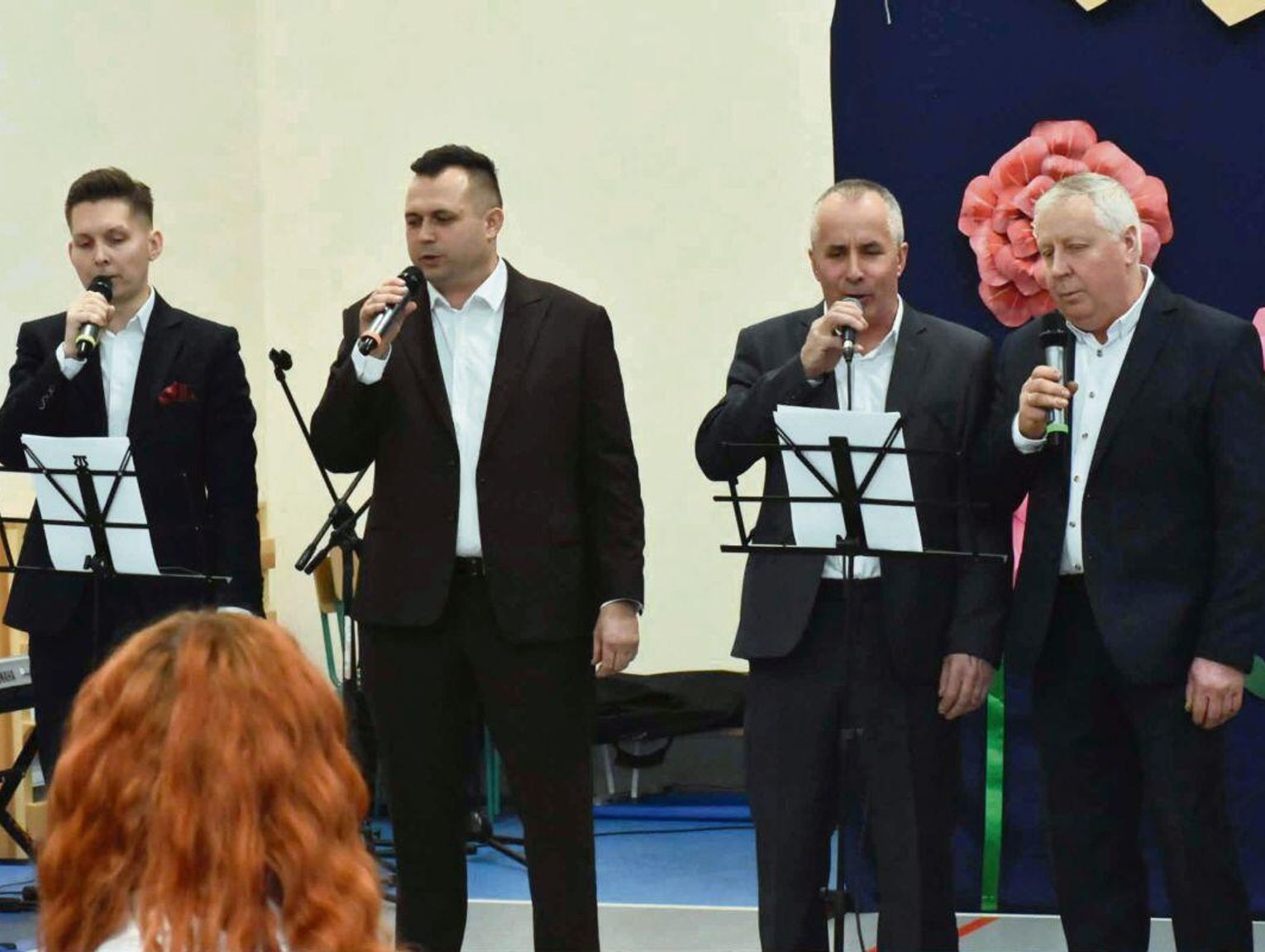 Śpiewający burmistrz Turobina i pomoc dla małego Adasia Iwanejko