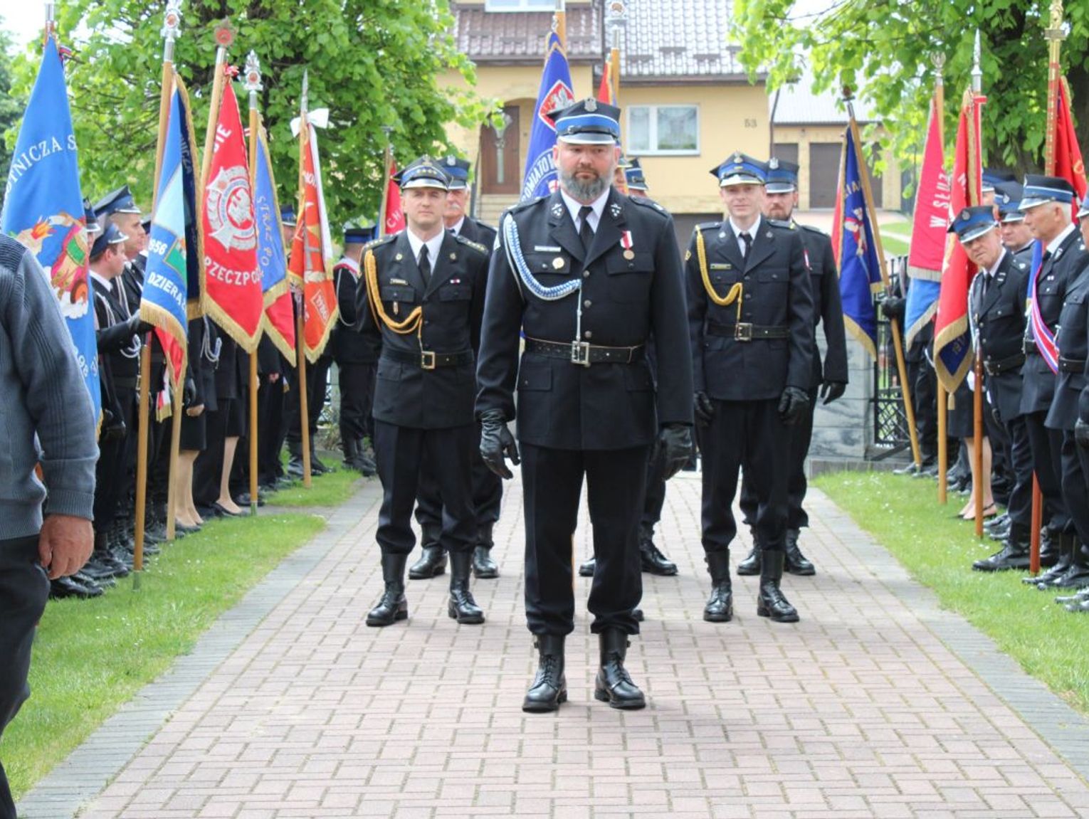 Strażackie święto w Szarowoli. Jubileusz 100-lecia OSP i Powiatowy Dzień Strażaka [ZDJĘCIA]
