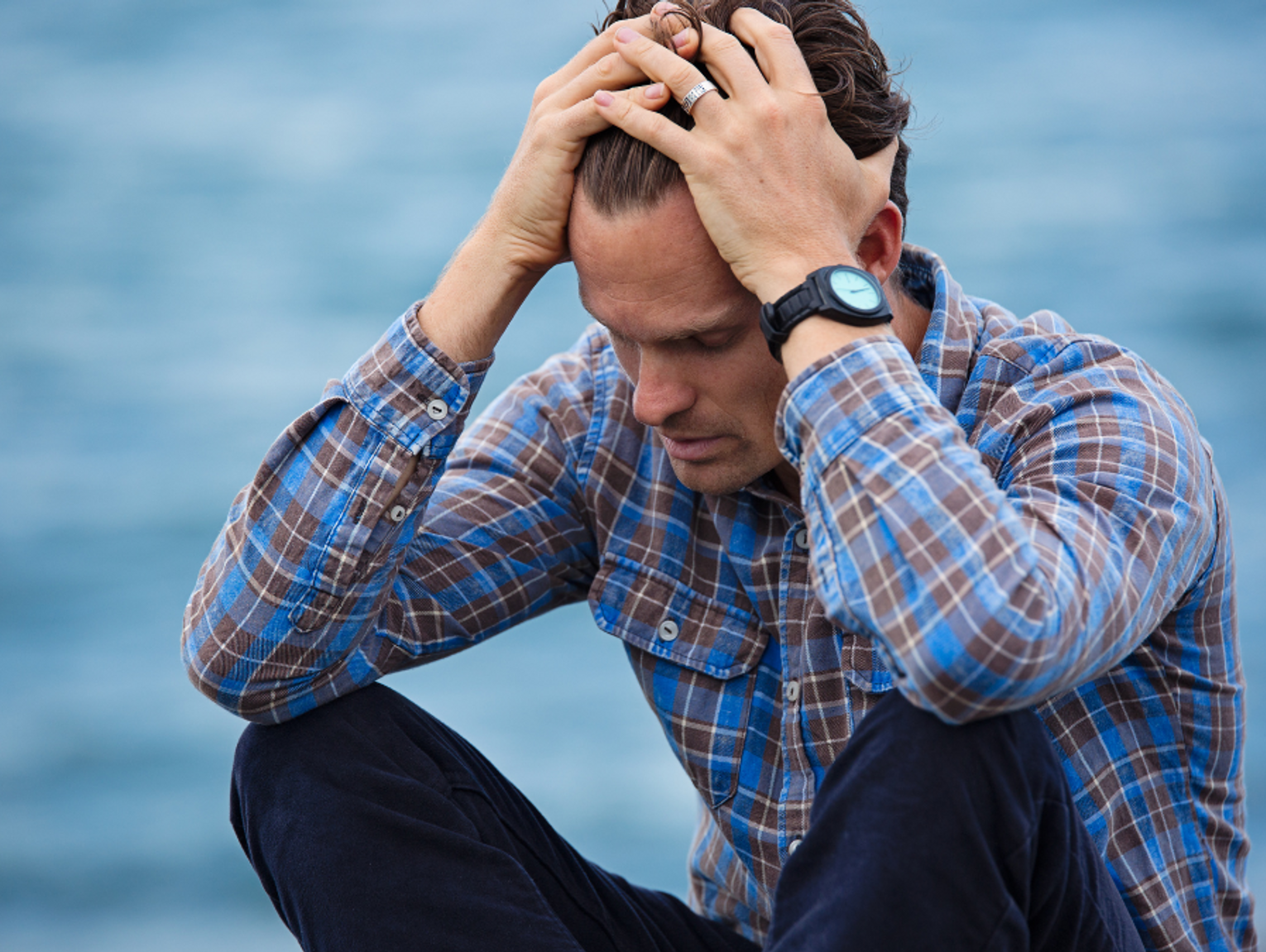 Stres odbiera Polakom młodość. Jak temu przeciwdziałać?