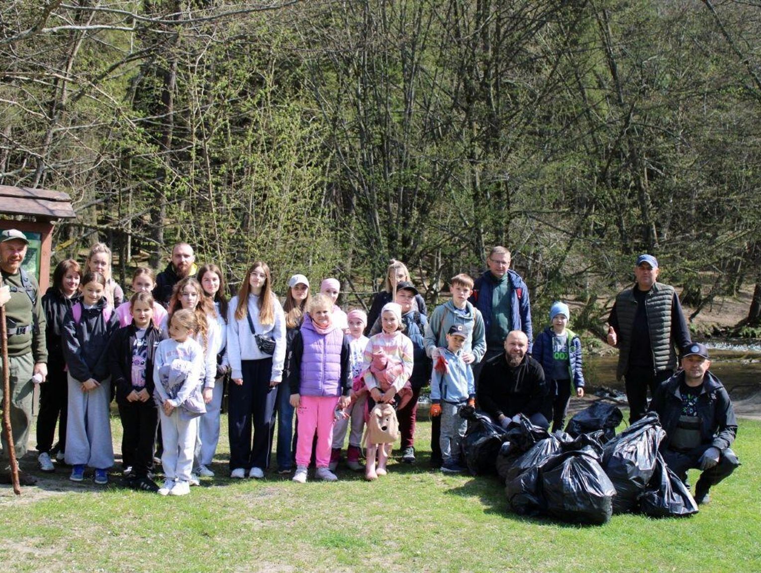 Susiec: Na Szumach już jest czysto. To zasługa Klubu Pływackiego TSS Tomasovia