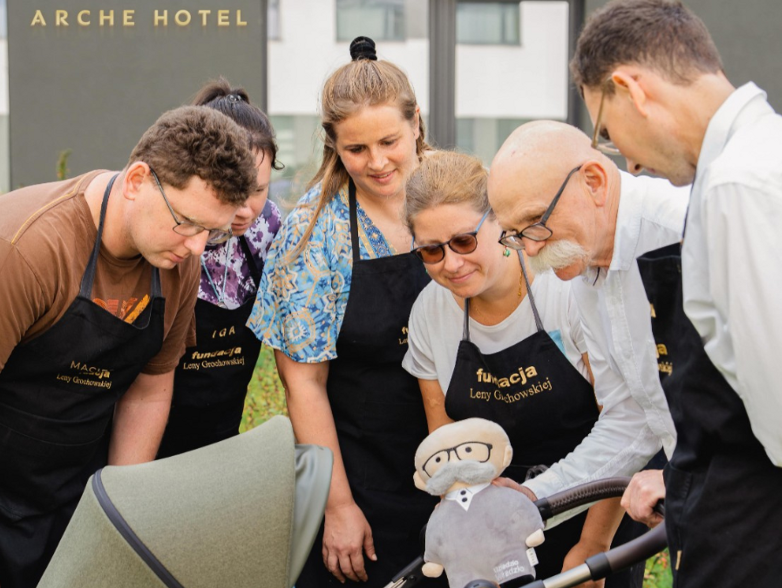 Polski przedsiębiorca tak zachęca do rodzenia dzieci. Bo jest nas coraz mniej