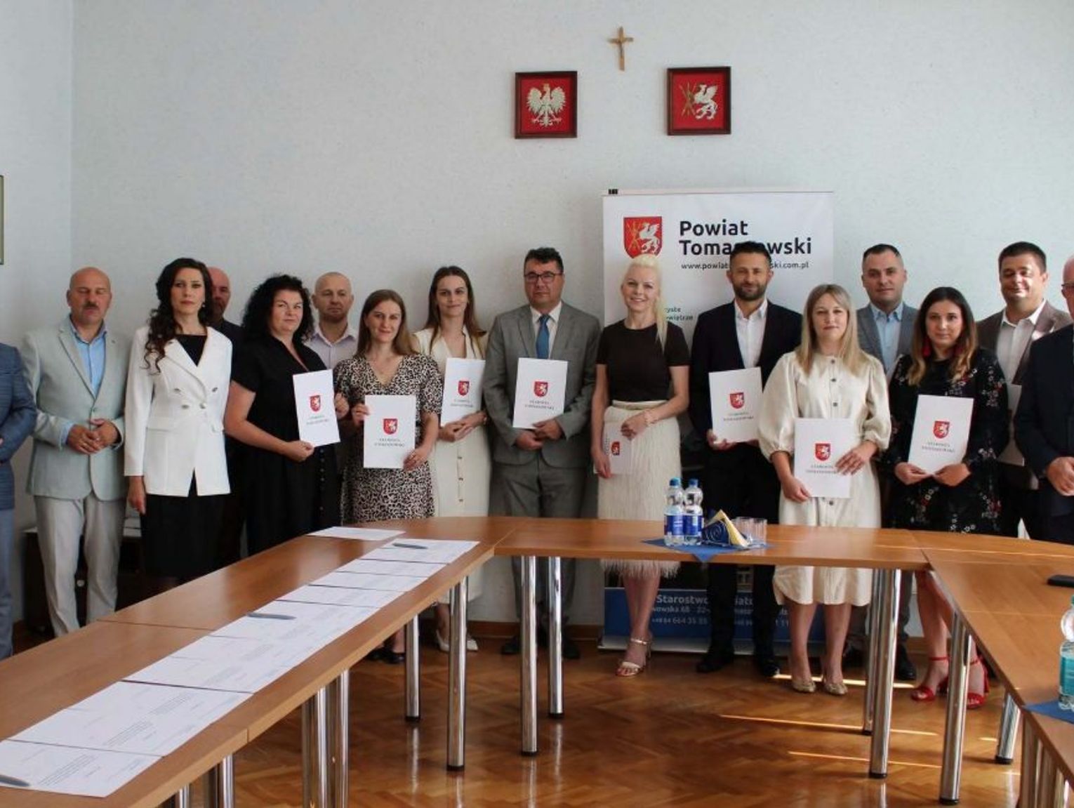 Tomaszów Lubelski: Dwunastu nauczycieli z awansem zawodowym. Uroczystość w starostwie