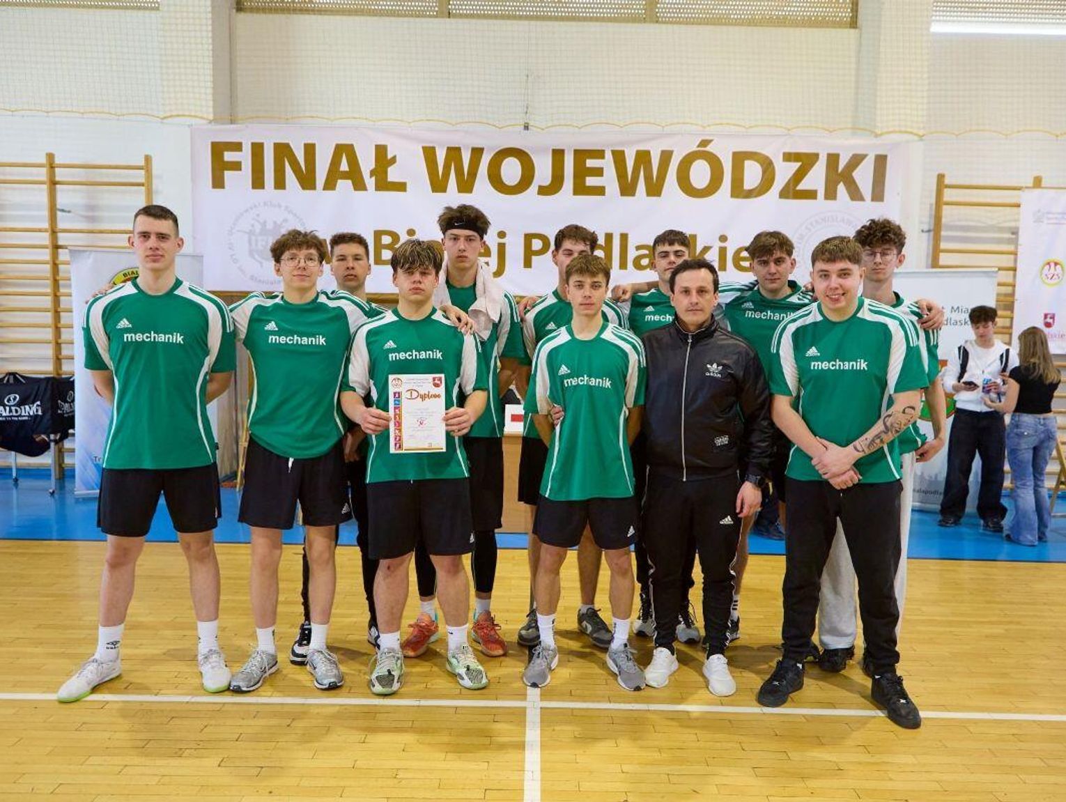 Tomaszów Lubelski: Koszykarze z Mechanika wśród najlepszych w województwie