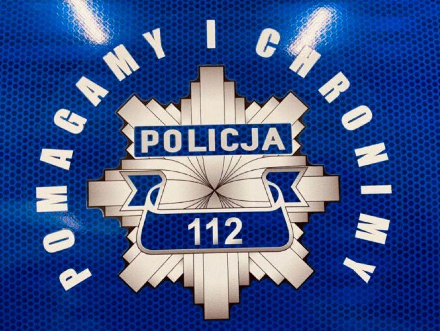 Tomaszowska policja ogłasza szczęśliwy finał poszukiwań 20-latka. Został przekazany pod opiekę lekarzy