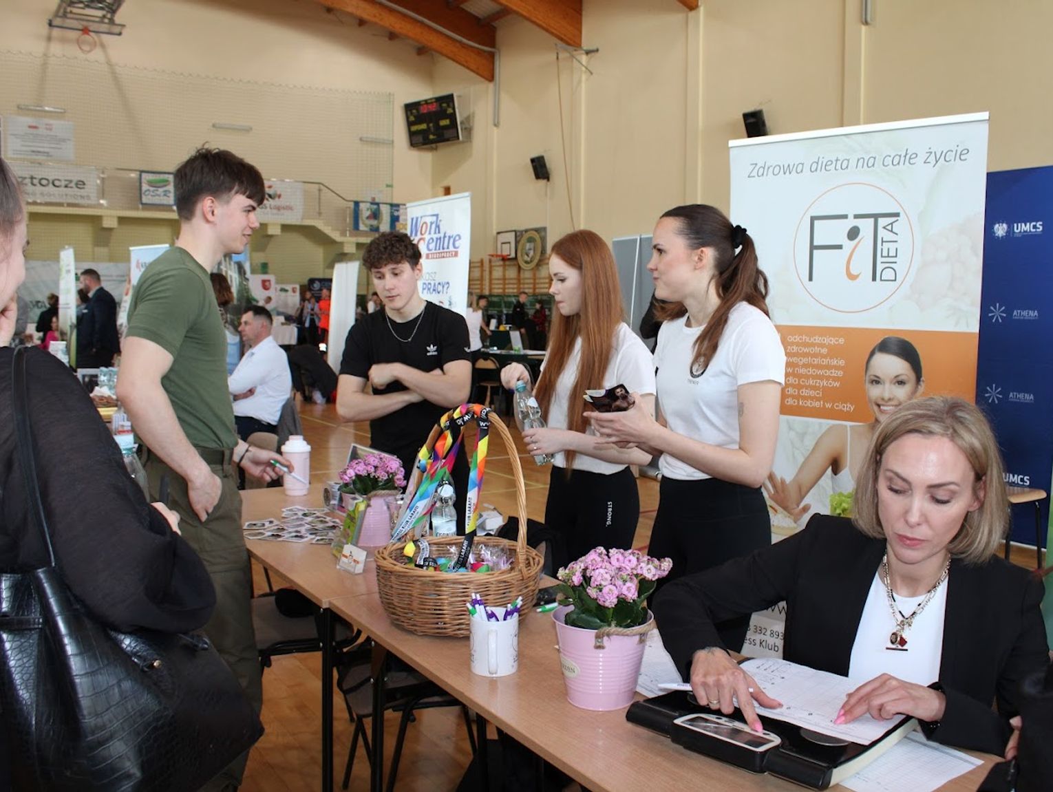 Tomaszowskie Targi Pracy z coraz większym zainteresowaniem [ZDJĘCIA]