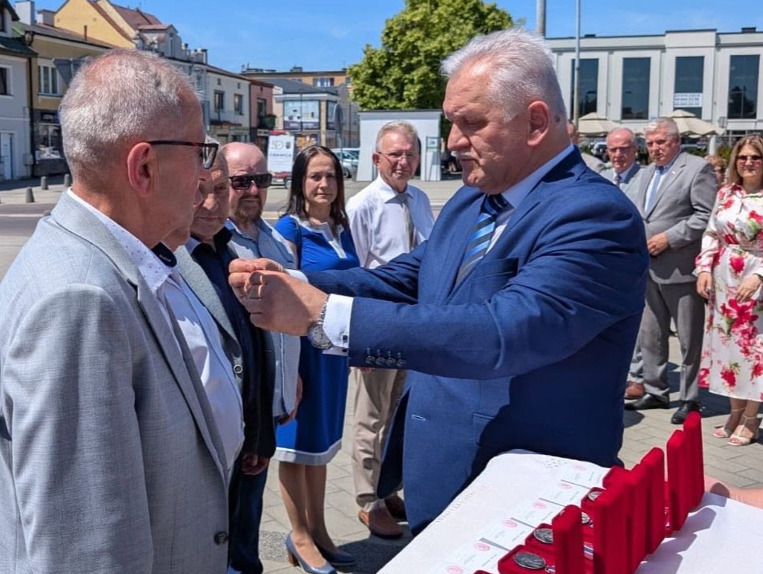 Uczcili 46. rocznicę strajku WSK Świdnik w Tomaszowie Lubelskim. Wręczono medale Pro Patria