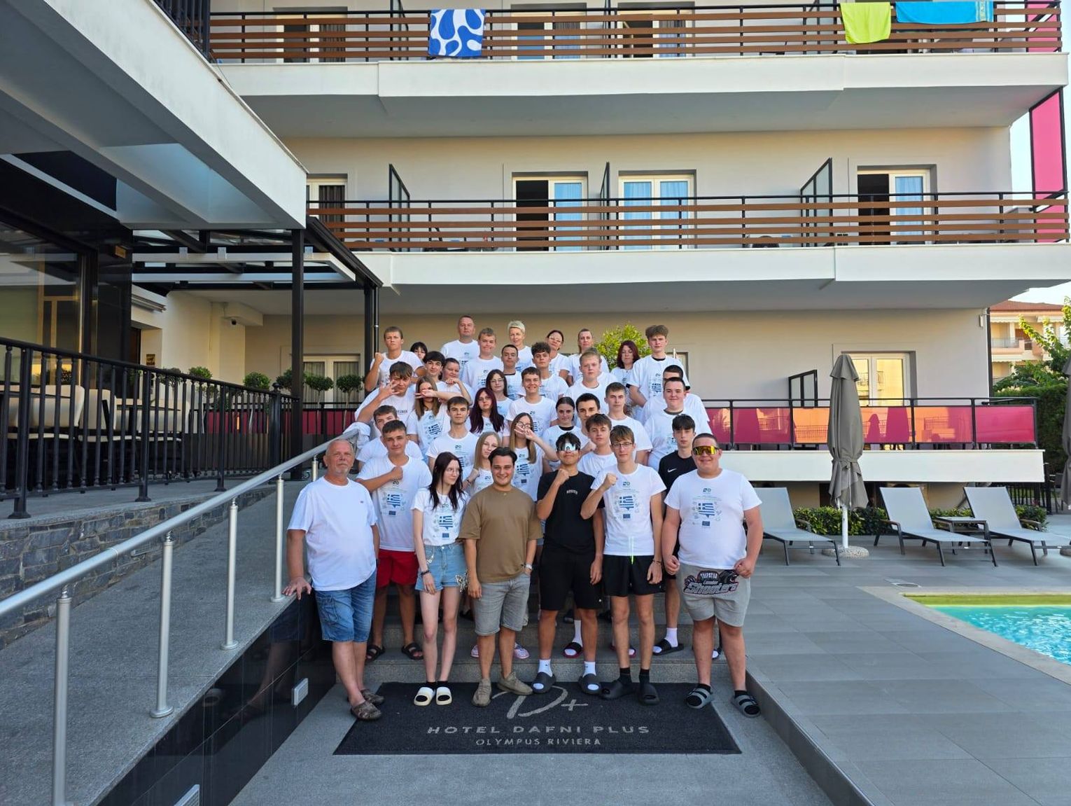 UCZNIOWIE Z ZESPOŁU SZKÓŁ NR 1 W HRUBIESZOWIE REALIZOWALI STAŻ ZAWODOWY W GRECJI