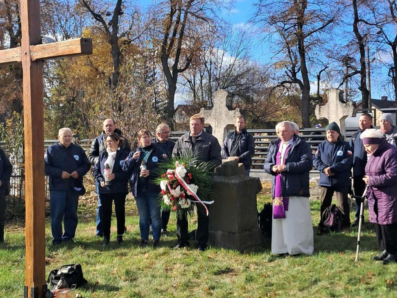 Ulhówek: Otworzyli przejście w Ulikowie i poszli zapalić znicze na pograniczu