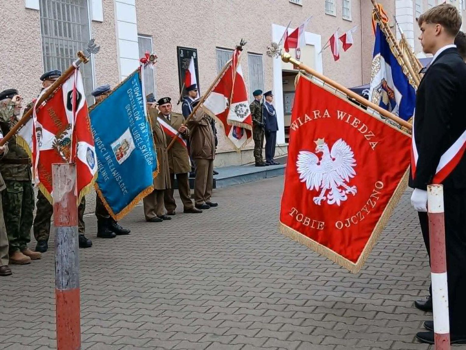 Uroczystości pod Zakładem Karnym w Zamościu. W rocznicę rozbicia więzienia przez oddział AK-WiN