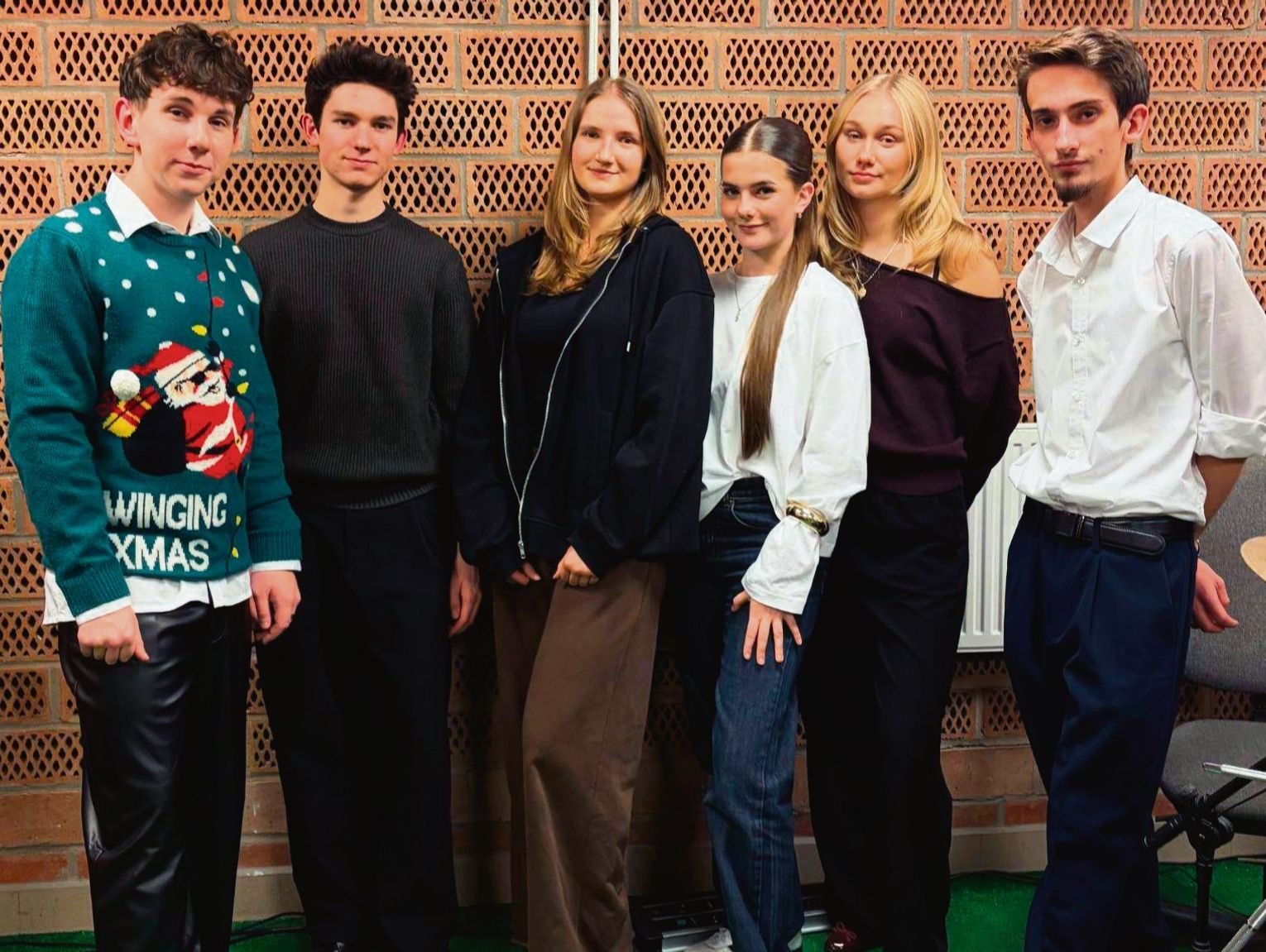 "W Narodzenia noc" z zamojskim akcentem. Beniamin Gleń i Marcel Tułacz nagrali przebój na święta