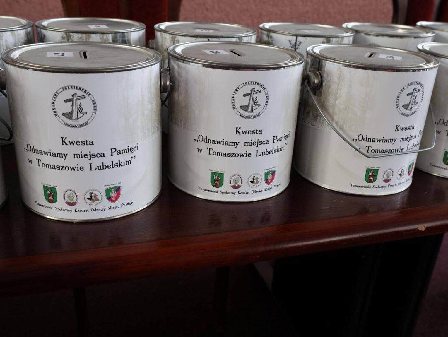 Wolontariusze poszukiwani do kwesty na cmentarzach w Tomaszowie Lubelskim