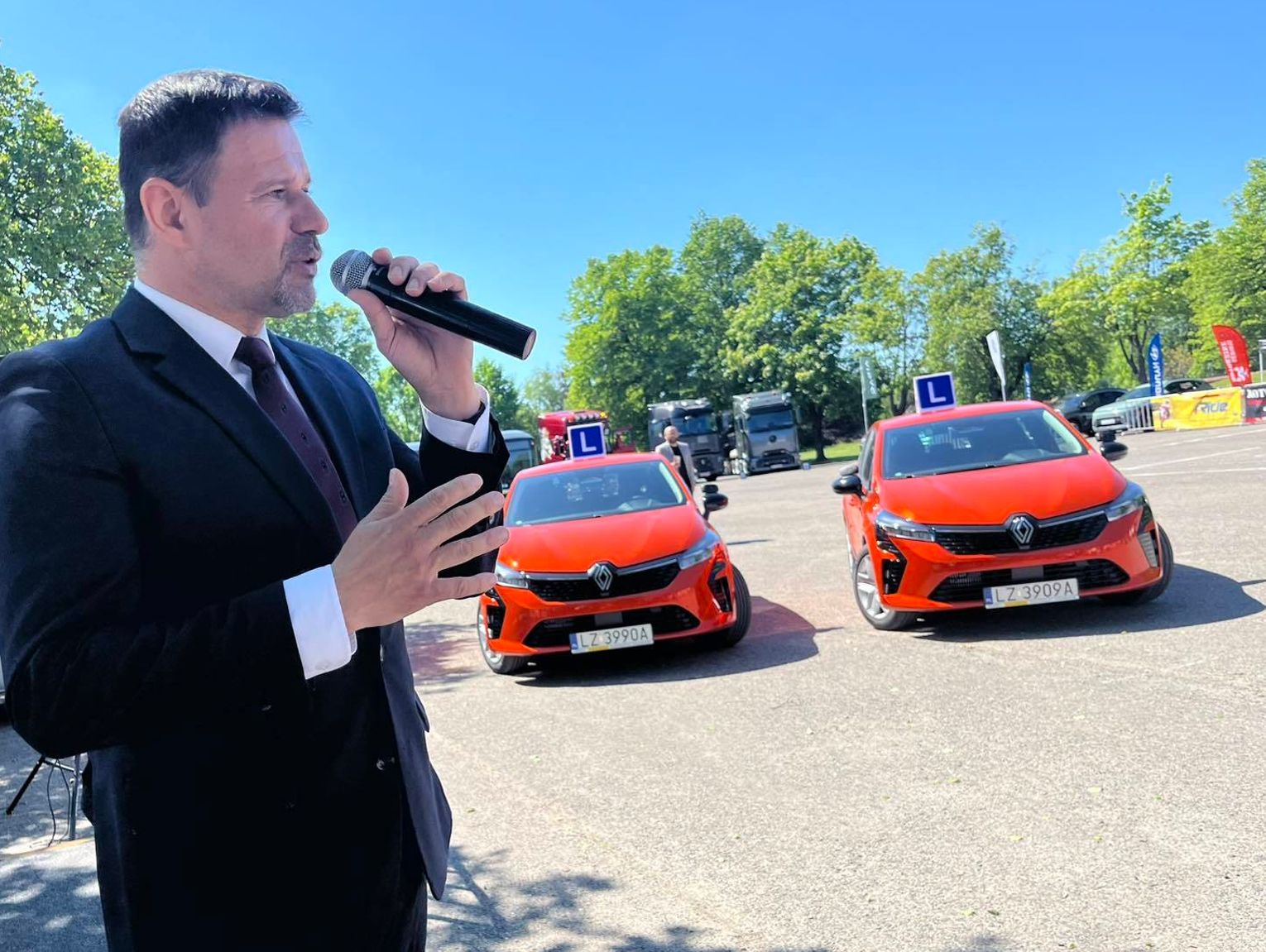 Zamość: Nowe auta do nauki w Centrum Kształcenia Zawodowego