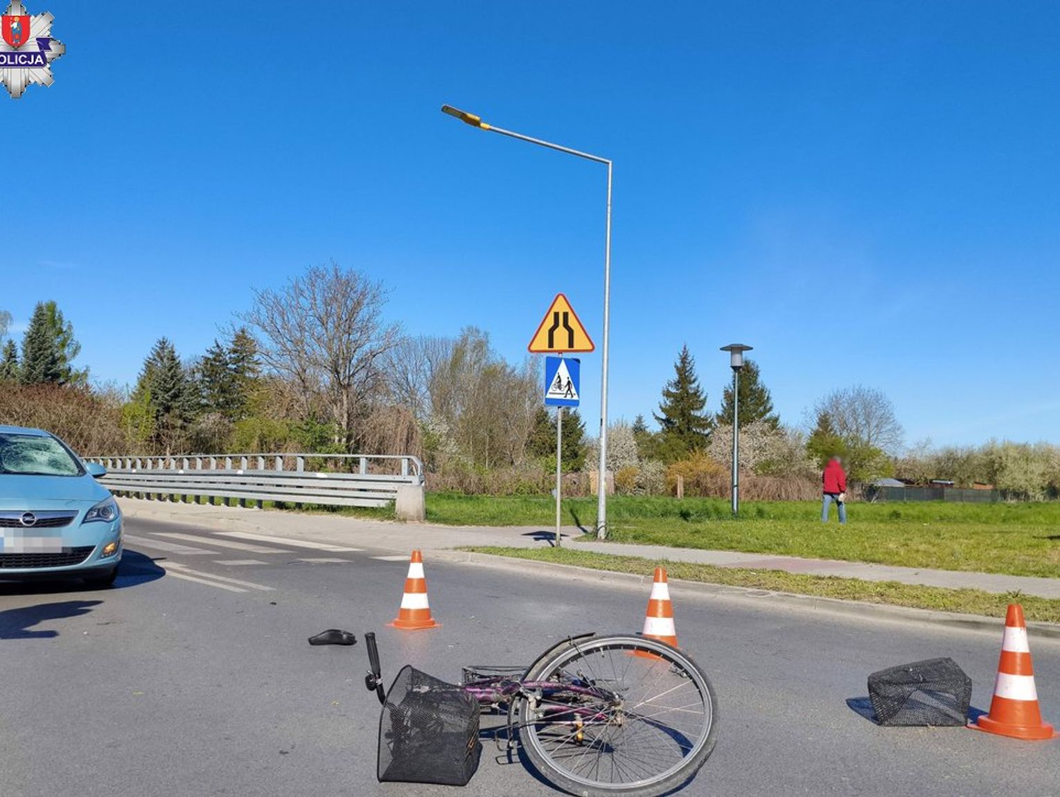 Zamość: Potrącenie cyklistki na przejeździe dla rowerów. Kierowcę oślepiło słońce?