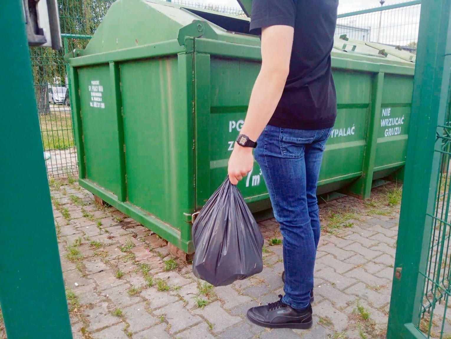 Zamość: Pierwsze ostrzeżenie dla spółdzielni za nieprawidłowe segregowanie odpadów. Kolejnego nie będzie