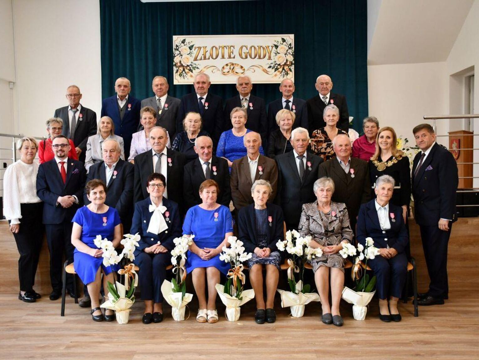 Złote gody 18 par z gminy Komarów-Osada. Czekały na nich medale i tort