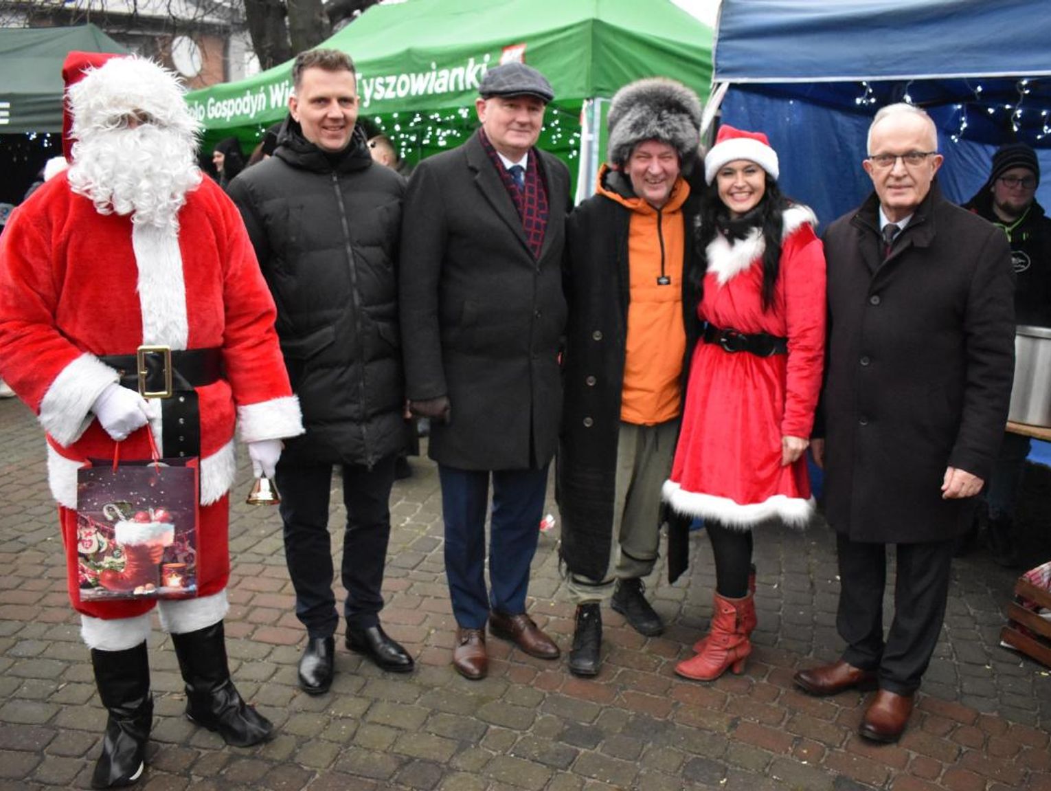 Zupa rybna Karola Kusa, opłatek i wspólne kolędowanie. Gminna Wigilia w Tyszowcach [ZDJĘCIA]