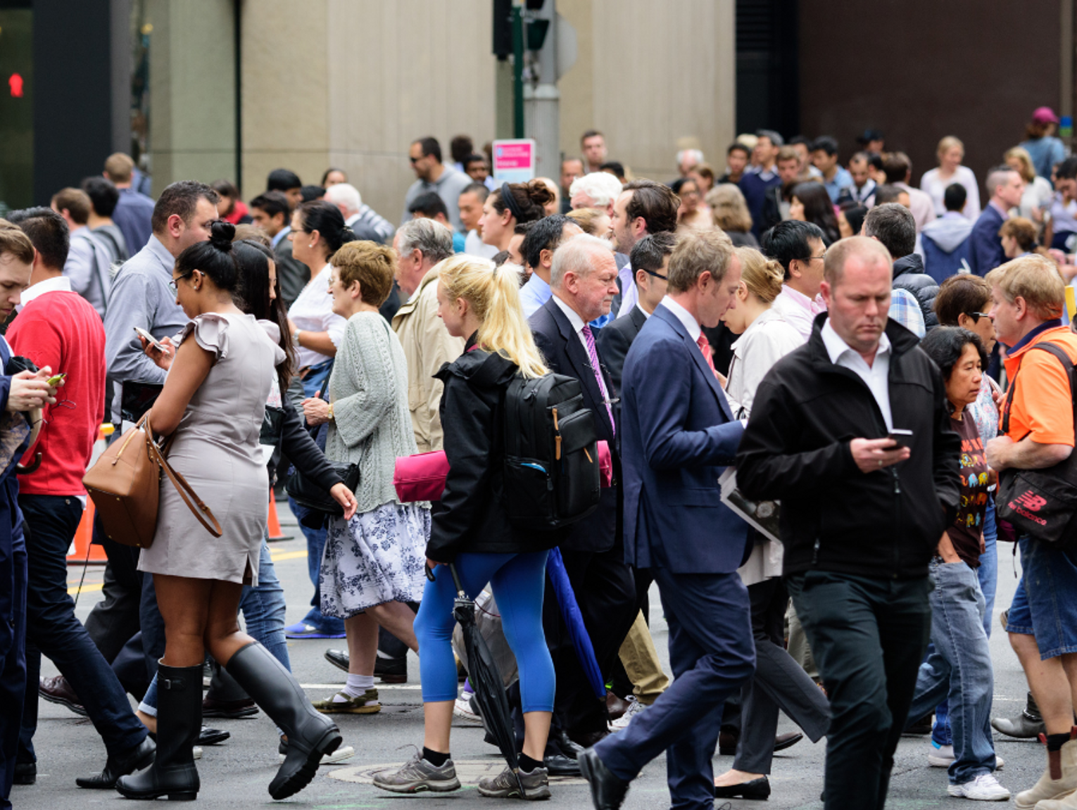 Jeszcze nigdy w historii nie żyliśmy tak długo. Wychodzimy z pocovidowego dołka