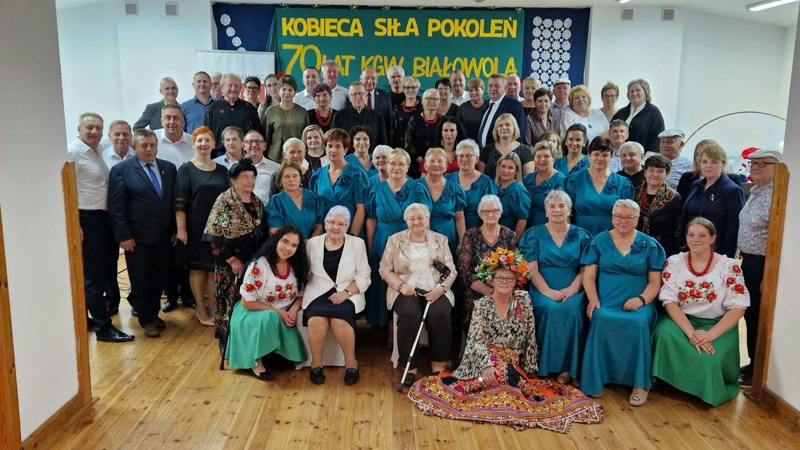 70-lecie KGW w Białowoli stało się nie tylko okazją do podsumowania działalności organizacji, ale także pokazania, że lokalne tradycje wciąż są żywe.