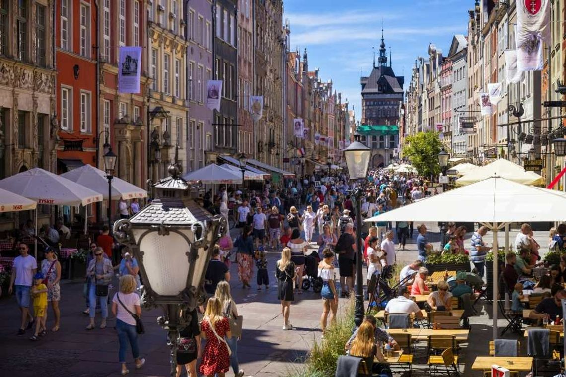 Według danych Głównego Urzędu Statystycznego na koniec 2023 roku Polska liczyła 37 mln 635 tys. mieszkańców. Już teraz możemy zapomnieć o powiedzeniu sprzed lat, że żyjemy w 40-milionowym kraju.