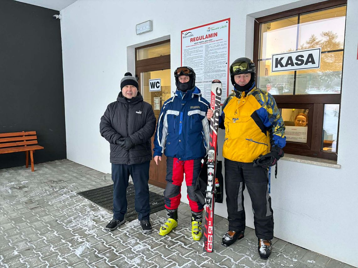 Sezon narciarski 2026 na stoku Biała Góra został otwarty.