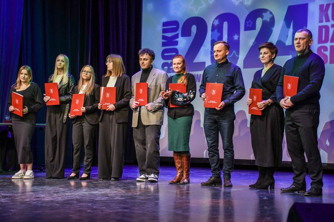 Biłgoraj: Doceniono ludzi kultury, sportu i społeczników [ZDJĘCIA]