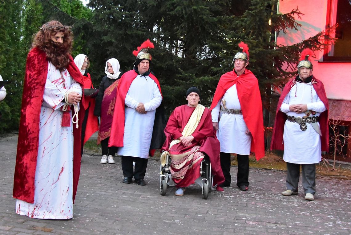 Biłgoraj: Droga krzyżowa dla chorych i cierpiących