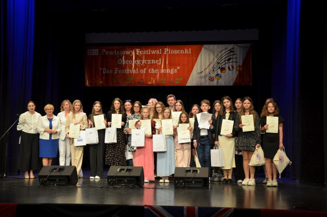 Biłgoraj: Jedna scena - wiele języków