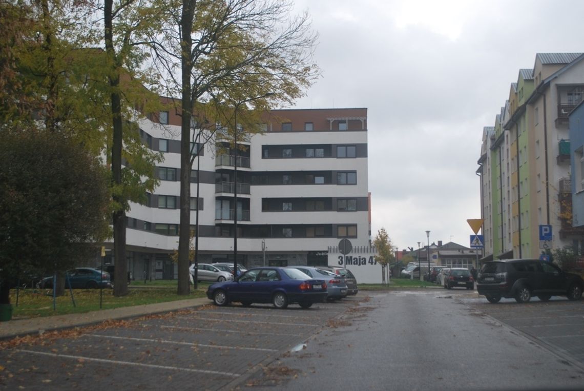 Biłgoraj: Lustro poprawi widocznośc Biłgoraj: Lustro poprawi widocznośc