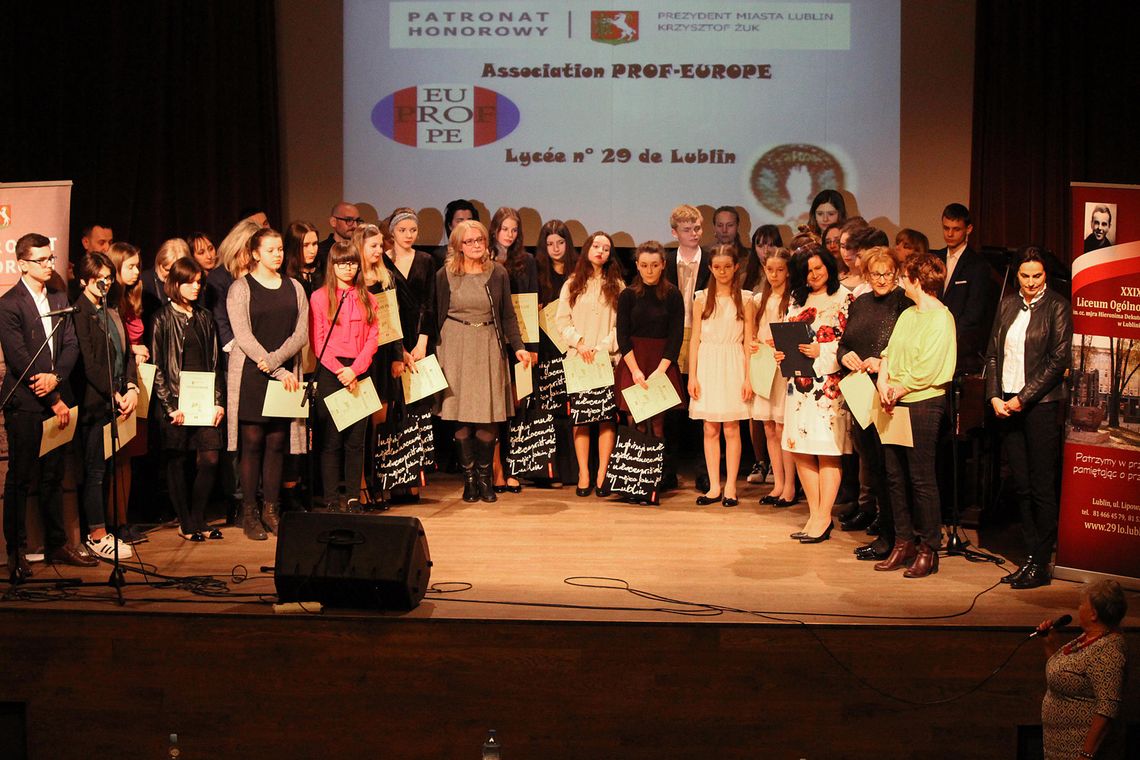Biłgoraj: Magdalena Palinka laureatką festiwalu piosenki francuskiej