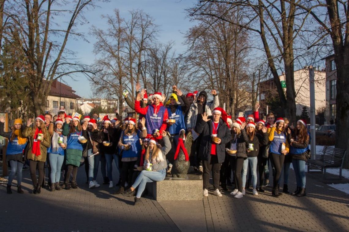 Biłgoraj: Mikołajów nie będzie, zrzuć się na stypendia