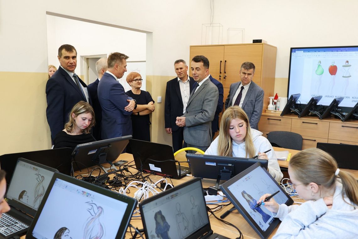 Biłgoraj: Nowe pracownie dla uczniów