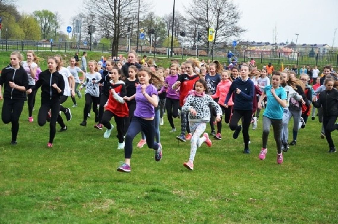 Biłgoraj: Poczuli wiosnę i pobiegli na przełaj (WYNIKI, ZDJĘCIA) Biłgoraj: Poczuli wiosnę i pobiegli na przełaj (WYNIKI, ZDJĘCIA)