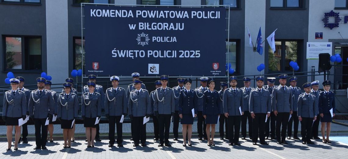 Biłgoraj: Policjanci świętowali. Były odznaczenia i awanse