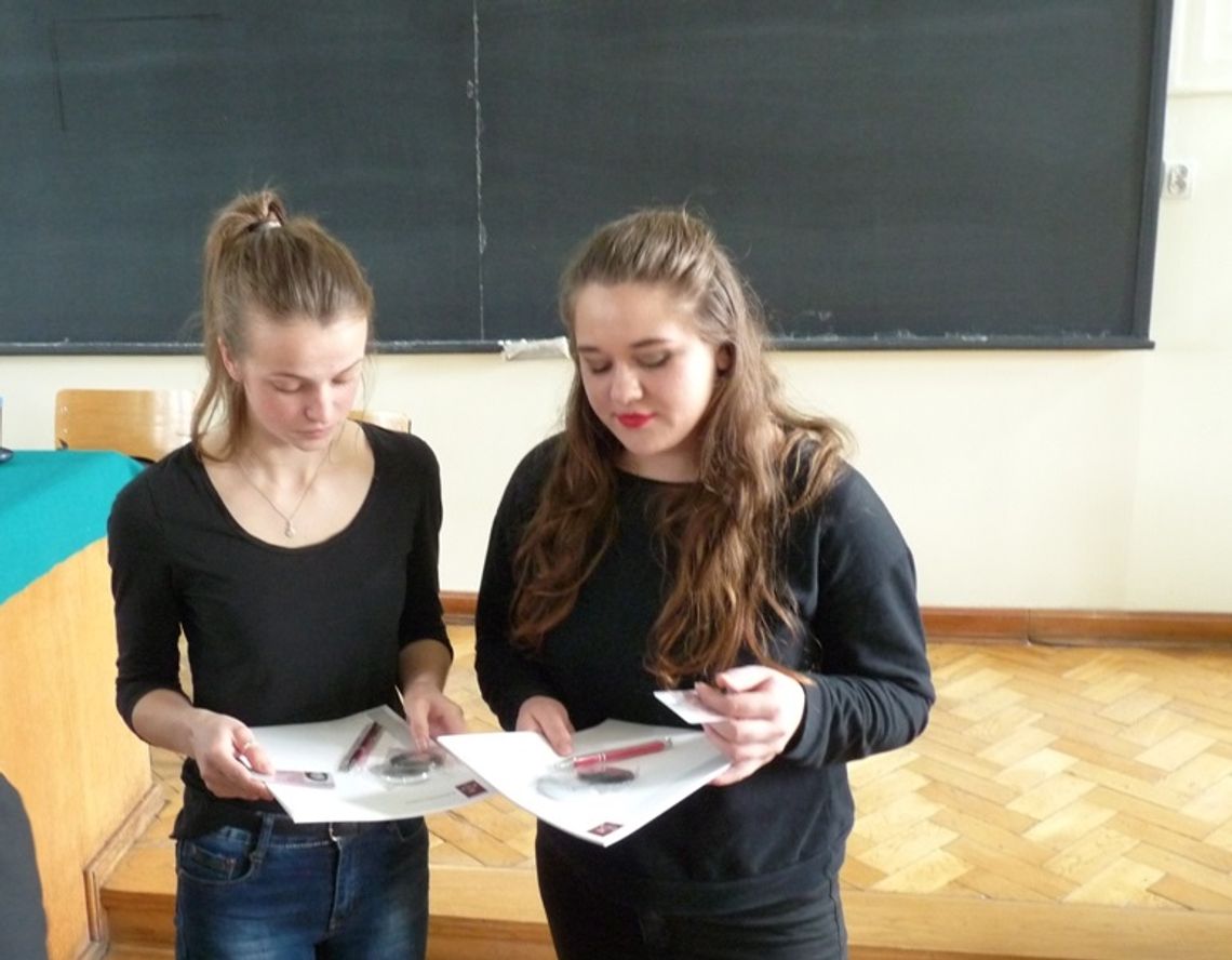 Biłgoraj: Uczennice ZSZiO w finale olimpiady o projektowaniu odzieży