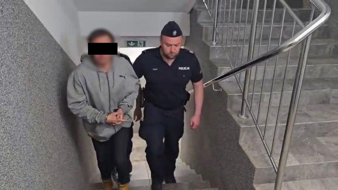 Biłgoraj: Zbrodnia ze szczególnym okrucieństwem. 42-latek tymczasowo aresztowany Sprawca zabójstwa najpierw zaatakował 61-latka, a następnie wzniecił pożar w budynku.