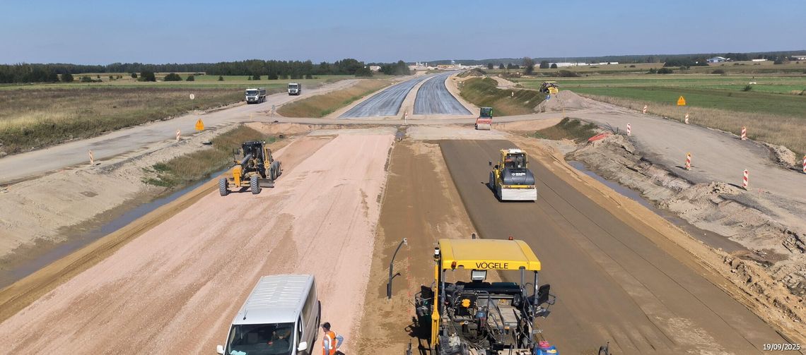 Bug wyzwaniem dla inżynierów. Budowa S19 przekroczyła półmetek Trasa o długości ponad 25 kilometrów stanie się częścią międzynarodowego szlaku Via Carpatia, który połączy Białystok z Lublinem i Rzeszowem.