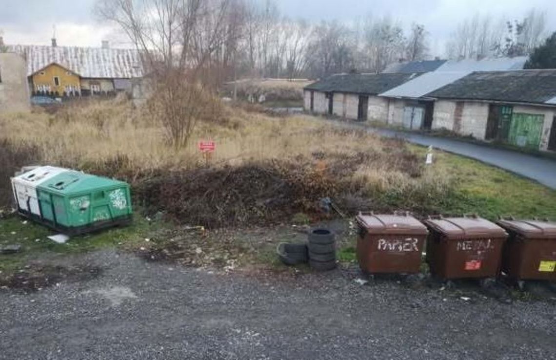 Stop podrzucaniu śmieci! Burmistrz Szczebrzeszyna zwraca uwagę na problem.