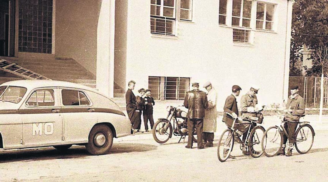 Byli milicjanci chcą wyższych emerytur (TYLKO W GAZECIE)